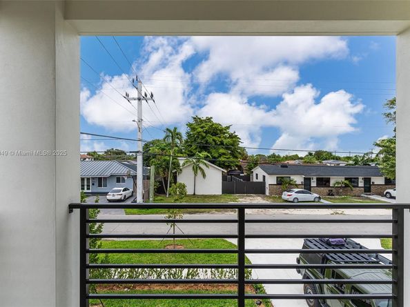 3620 SW 94 Ave, Miami FL 33165