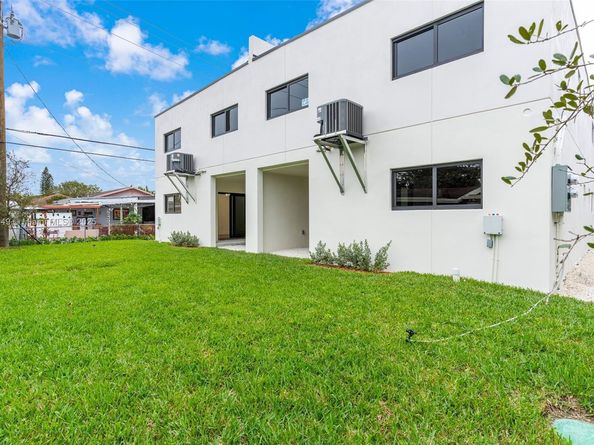 3620 SW 94 Ave, Miami FL 33165