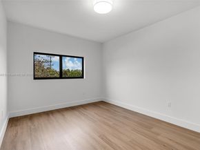 3620 SW 94 Ave, Miami FL 33165