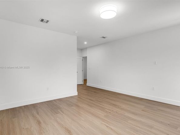 3620 SW 94 Ave, Miami FL 33165