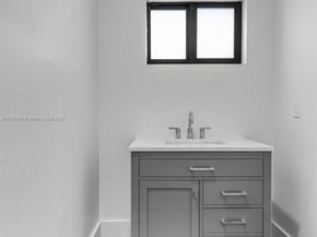 3620 SW 94 Ave, Miami FL 33165