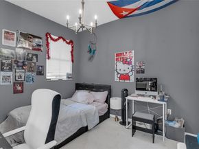 950 NE 42nd Pl, Homestead FL 33033