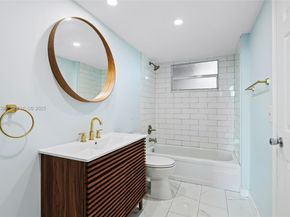 116 Royal Park Dr 4D, Oakland Park FL 33309