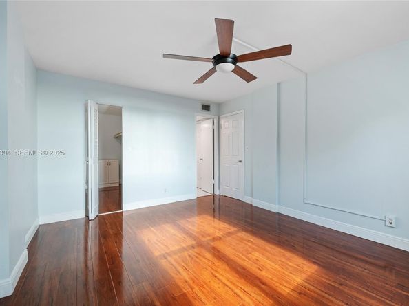 116 Royal Park Dr 4D, Oakland Park FL 33309