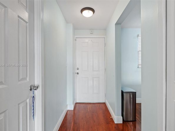 116 Royal Park Dr 4D, Oakland Park FL 33309