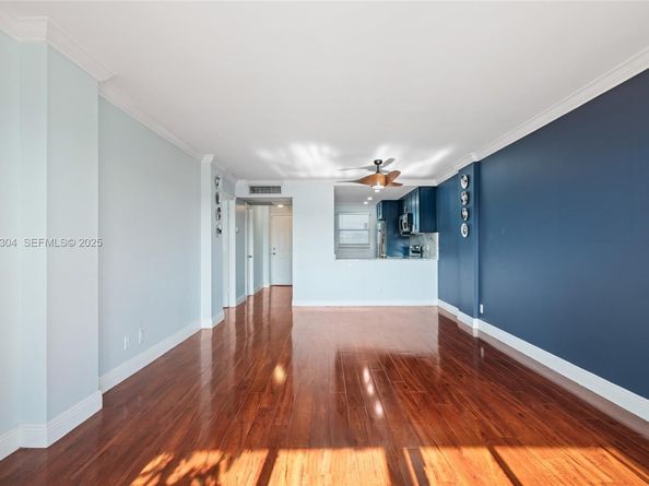 116 Royal Park Dr 4D, Oakland Park FL 33309