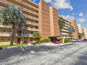 610 NE 12th Ave 304, Hallandale Beach FL 33009