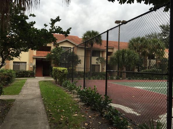 3204 Coral Lake Dr 3204, Coral Springs FL 33065