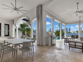 432 S Hibiscus Dr, Miami Beach FL 33139