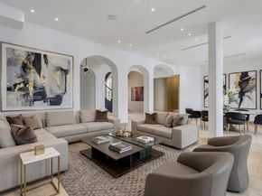 432 S Hibiscus Dr, Miami Beach FL 33139