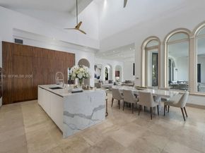 432 S Hibiscus Dr, Miami Beach FL 33139