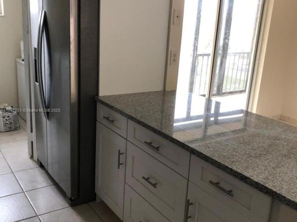 8401 SW 107th Ave 313E, Miami FL 33173