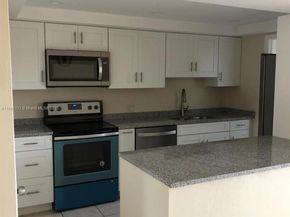 8401 SW 107th Ave 313E, Miami FL 33173
