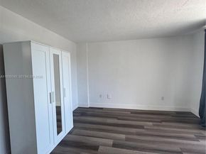 1475 NE 125th Ter 511B, North Miami FL 33161