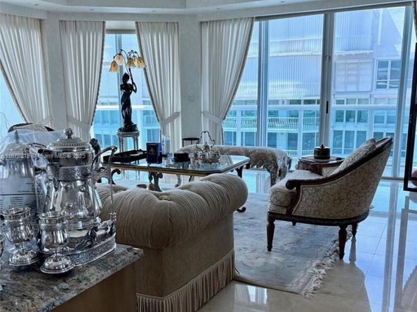10101 Collins Ave 17A, Bal Harbour FL 33154