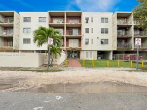 1225 NE 124th St 42B, North Miami FL 33161