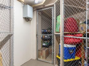 1000 Colony Point Cir 220, Pembroke Pines FL 33026