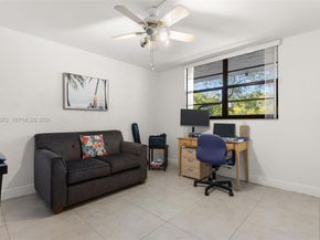 1000 Colony Point Cir 220, Pembroke Pines FL 33026