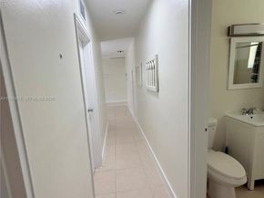 1311 N 69th Ave, Hollywood FL 33024