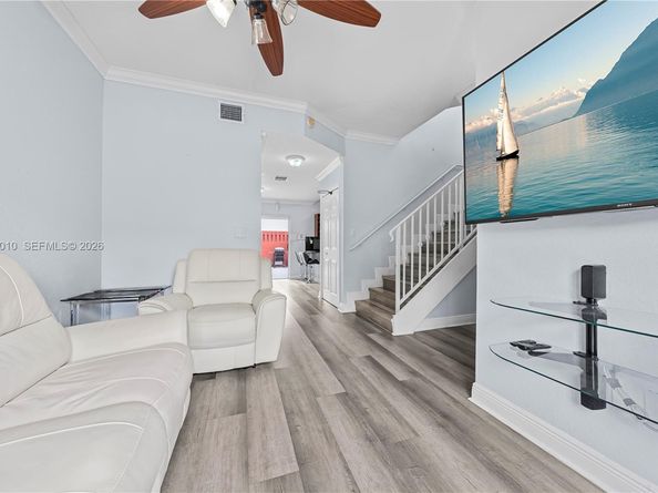 7452 NW 178th St, Hialeah FL 33015