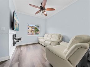 7452 NW 178th St, Hialeah FL 33015