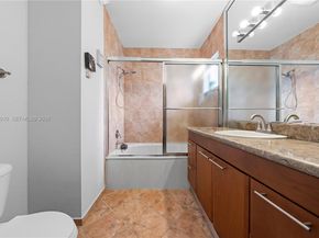 7452 NW 178th St, Hialeah FL 33015