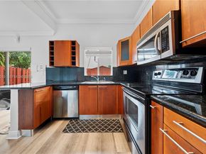 7452 NW 178th St, Hialeah FL 33015