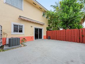 7452 NW 178th St, Hialeah FL 33015