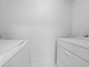 7452 NW 178th St, Hialeah FL 33015