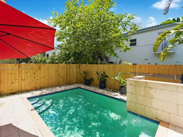 3062 New York St 3062, Miami FL 33133