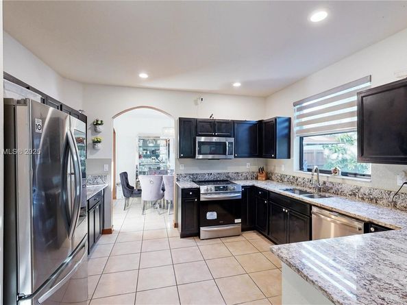 174 SE 35th Ave, Homestead FL 33033