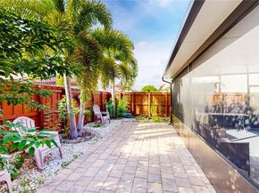 174 SE 35th Ave, Homestead FL 33033