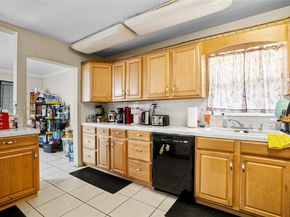 5850 Lincoln St, Hollywood FL 33021