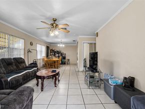 5850 Lincoln St, Hollywood FL 33021