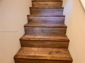 1921 NE 15th Ave, Fort Lauderdale FL 33305