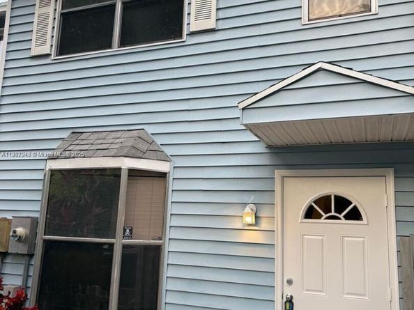 1921 NE 15th Ave, Fort Lauderdale FL 33305