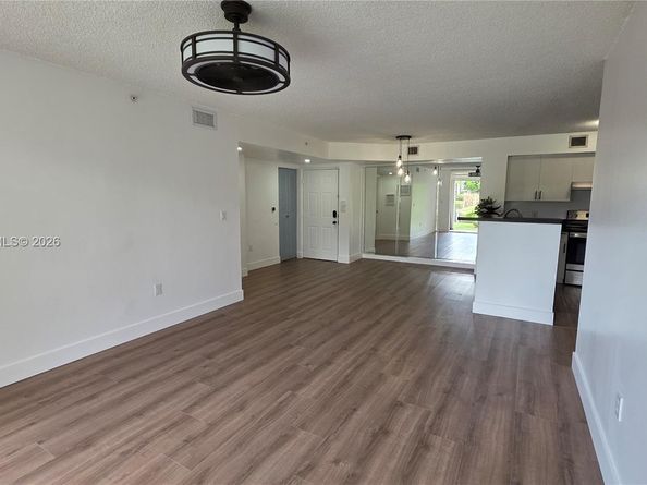 12136 Saint Andrews Pl 108, Miramar FL 33025