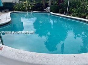 1520 Mckinley St 103E, Hollywood FL 33020