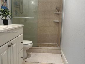 1520 Mckinley St 103E, Hollywood FL 33020