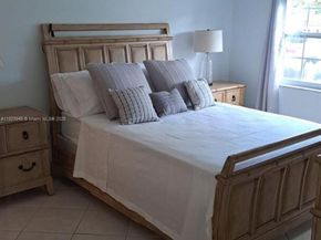 1520 Mckinley St 103E, Hollywood FL 33020