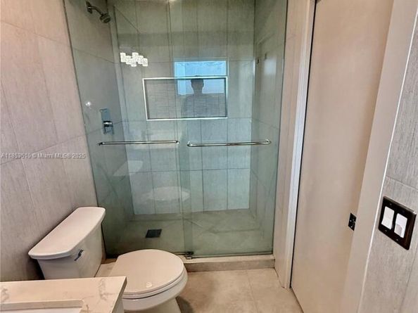 1630 NE 34th Ct, Pompano Beach FL 33064