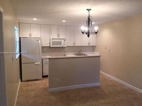 6211 SW 37th St 212, Davie FL 33314