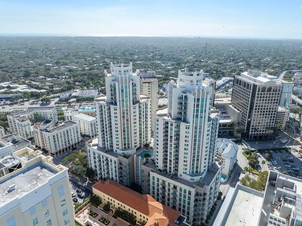 9066 SW 73rd Ct 1904, Miami FL 33156
