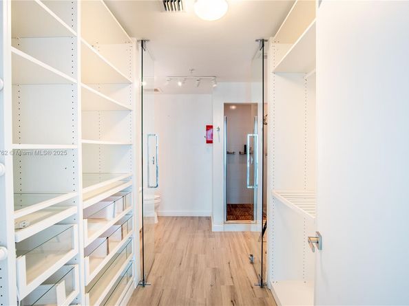 3301 NE 1st Ave M0501, Miami FL 33137
