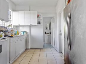 2367 SW 19th St, Miami FL 33145