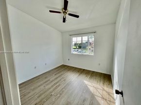975 NE 33rd Ter 203, Homestead FL 33033