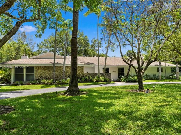 12365 SW 60th Ct, Pinecrest FL 33156