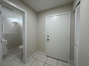 1501 NE 191st St C108, Miami FL 33179