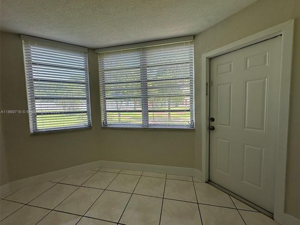 1501 NE 191st St C108, Miami FL 33179