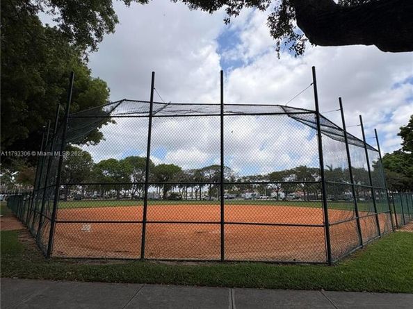 10730 NW 66th St 512, Doral FL 33178